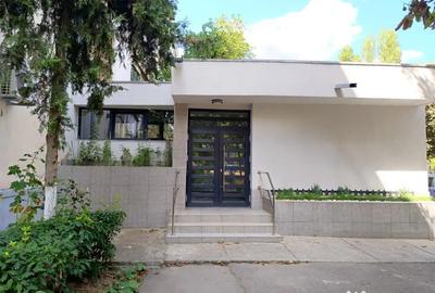 Apartament decomandat în Central - 6