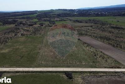 Teren de 1253 mp, în Marginea - 2