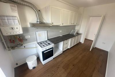 Apartament cu 3 camere decomandat, mobilat în Dobroești