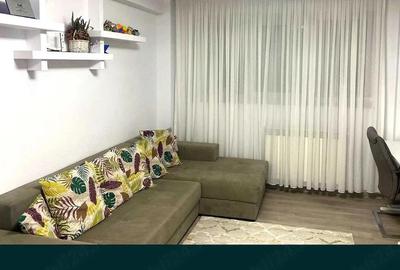 Apartament cu 3 camere decomandat în Central - 1