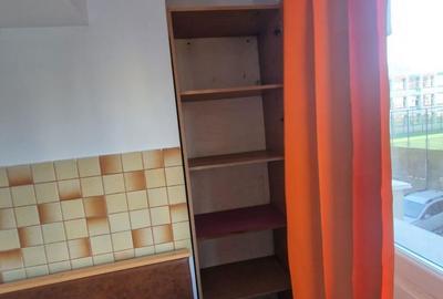 Apartament cu 4 camere semidecomandat în Pantelimon - 12