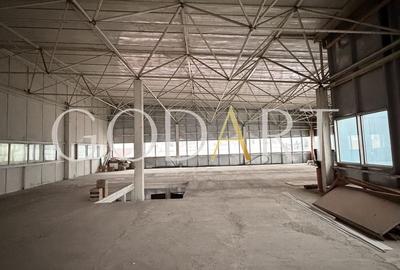 Spațiu industrial, de 4,000 mp, în Central - 21