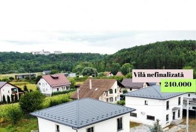 De vanzare case frumoase noi, gata de mutare - Scheia - 15