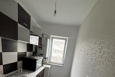 Apartament cu 2 camere decomandat, mobilat în Exterior Est