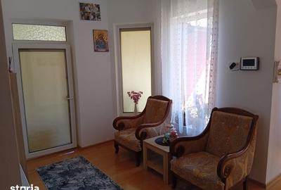 Casă cu 4 camere cu Teren 785 Mp în Central - 16