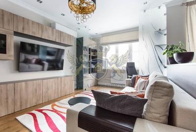 Apartament cu 2 camere decomandat în 13 Decembrie - 1