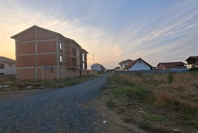 Teren pentru   duplex sau locuinte colective. Teren pentru   duplex sau locuinte colective. - 2