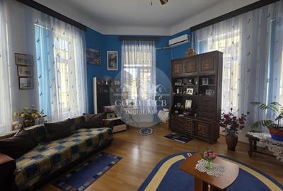 Apartament cu 5 camere decomandat în Armeneasca - 3