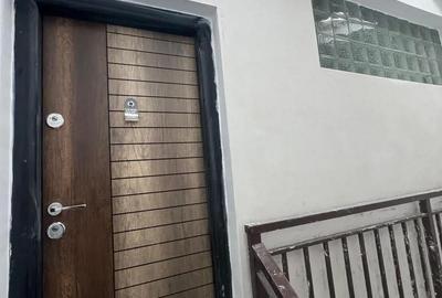 Apartament cu 3 camere decomandat în Băneasa - 2