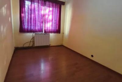 Apartament cu 3 camere semidecomandat în Central - 4