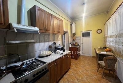 Casă individuală zona Victoriei ,central ,teren 216 mp,se acceptă  si schimb - 13