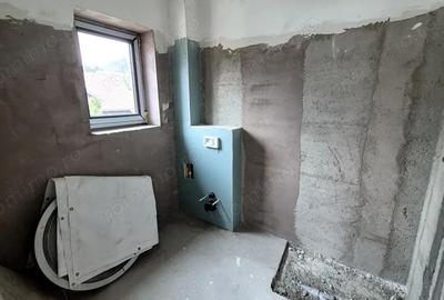 Apartament cu 2 camere decomandat în Zamora - 2