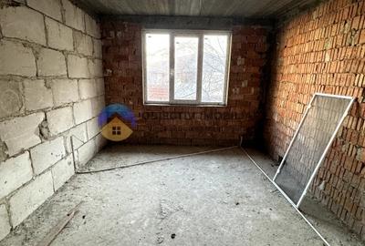 Vila la rosu Piatra Neamt - 5