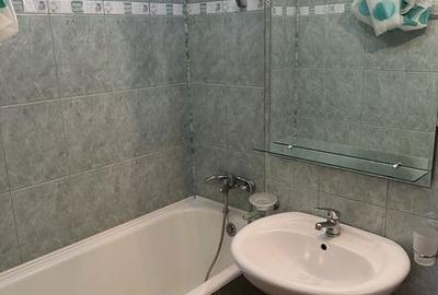 Casă cu 2 camere decomandat cu Teren 57 Mp în Titan