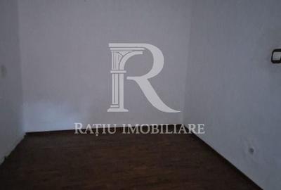 Casă cu 3 camere decomandat cu Teren 11 Mp în Central - 8