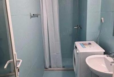 Garsonieră decomandată în Vitan