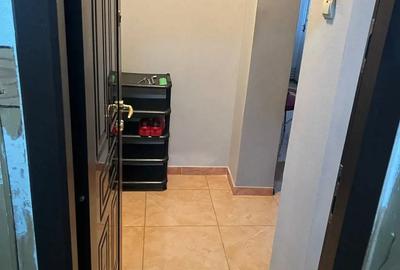 Inchiriez apartament 2 camere etaj 2 cu toate dotarile