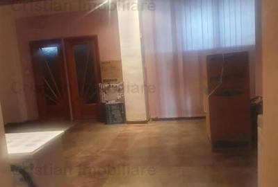 Spațiu comercial, de 135 mp, în Central - 1