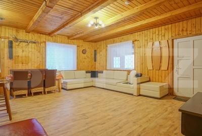Cabana de lemn, 7 camere - afacere la cheie - Brasov - 2