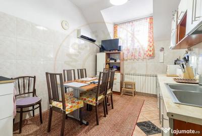 Apartament cu 4 camere decomandat în P-ța Unirii - 8