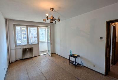 Apartament cu 3 camere decomandat în Tei - 3