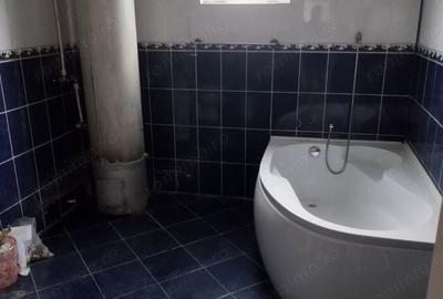 Casă cu 4 camere în Ciolpani - 4