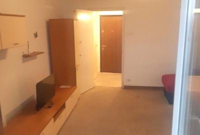 Garsonieră semidecomandată în Berceni