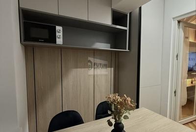 Apartament cu 2 camere decomandat în Apărătorii Patriei