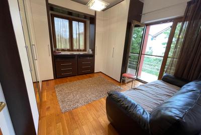 APARTAMENT IN VILĂ 5 CAMERE,4 BĂI,3 TERASE, PARCARE,CURTE,PANOURI FOTOVOLTAICE - 16