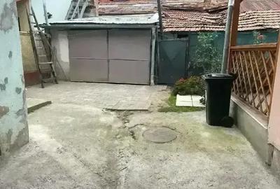 Apartament cu 2 camere semidecomandat în Central - 1