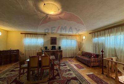 Casa cu 10 camere - ideala pentru pensiune, gradinita sau pt. locuit - 7