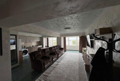 Apartament cu 3 camere în Central - 5
