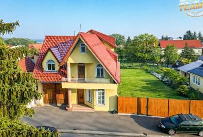 Spațiu comercial, de 566 mp, în Central - 10