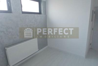Casă cu 4 camere semidecomandat cu Teren 162 Mp în Central - 2