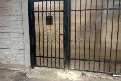 Casă cu 3 camere cu Teren 340 Mp în Ferentari - 2