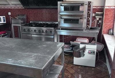 Spațiu comercial, de 98 mp, în Central - 9