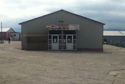 Spațiu comercial, de 2,000 mp, în Central - 1