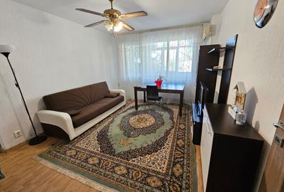 Apartament cu 2 camere semidecomandat, mobilat în P-ța Unirii - 1