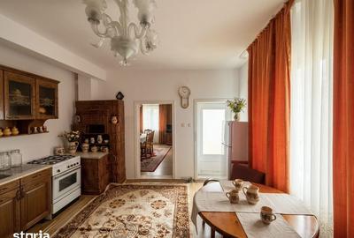 Casă cu 3 camere cu Teren 500 Mp în Agapia - 4