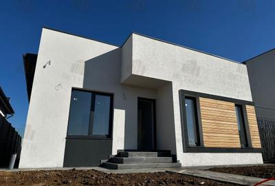 Casă de vânzare parter – dormitor matrimonial, teren 330mp – Berceni-138.000€ - 3