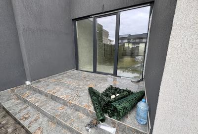 Casă cu 3 camere în Moșnița Veche