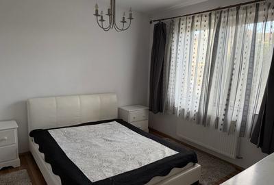 Casă cu 4 camere cu Teren 650 Mp în Tinca - 2