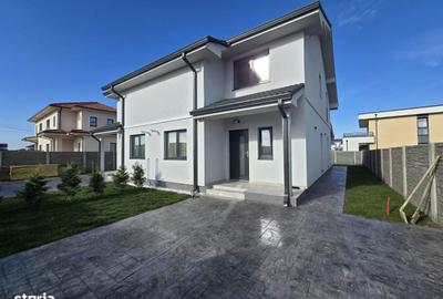 Casă cu 3 camere în Central