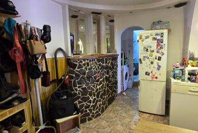 Decomandat-2 camere-NORD-centrala-balcon - 4
