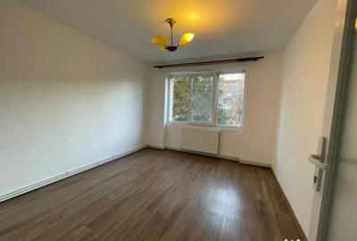 Apartament cu 2 camere semidecomandat în Săsar - 8