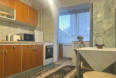 Garsonieră decomandată în Astra