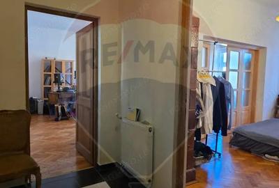 Apartament cu 2 camere decomandat în Central - 16