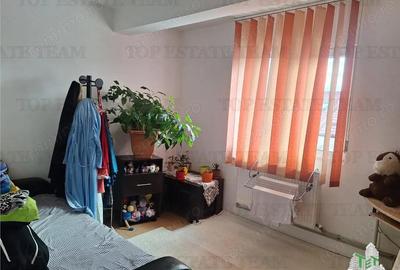 Casă în Colentina - 4