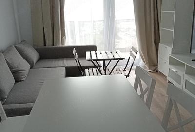 Apartament cu 3 camere decomandat în Nufărul