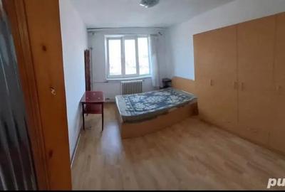 Garsonieră în Gară